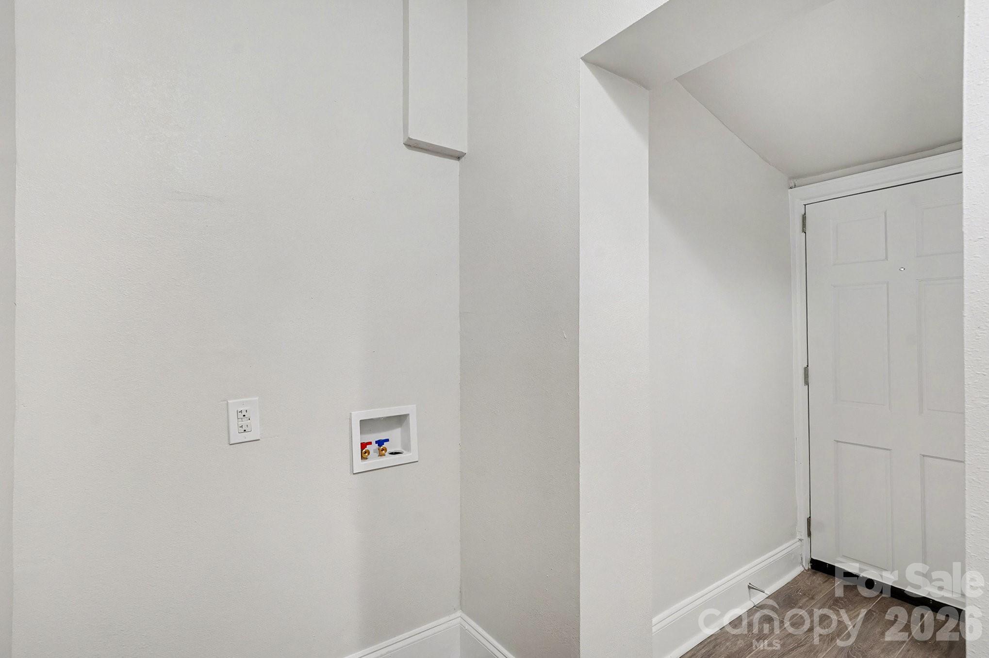 3431 Shamrock Drive Charlotte NC 28215
