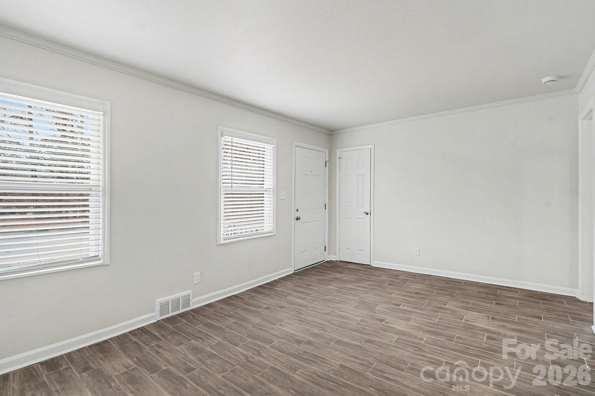 3431 Shamrock Drive Charlotte NC 28215
