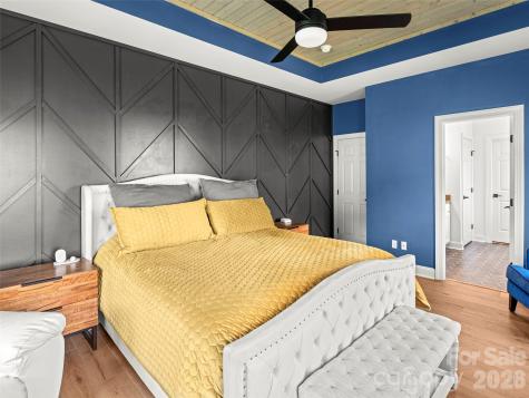 127 Rockbridge Road Mills River NC 28759
