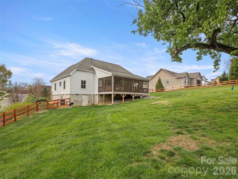 127 Rockbridge Road Mills River NC 28759