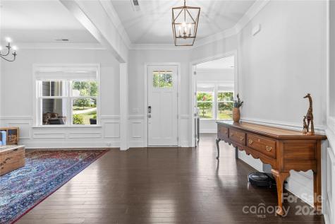 173 S South Shore Drive Belmont NC 28012