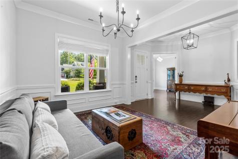 173 S South Shore Drive Belmont NC 28012