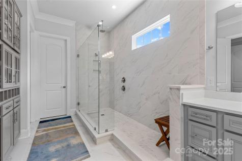 173 S South Shore Drive Belmont NC 28012