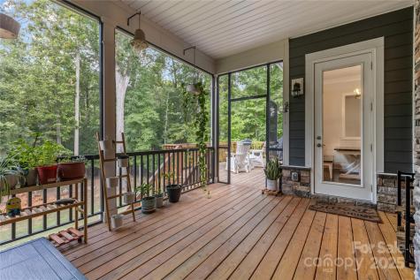 173 S South Shore Drive Belmont NC 28012