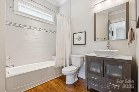 2221 Kenmore Avenue Charlotte NC 28204