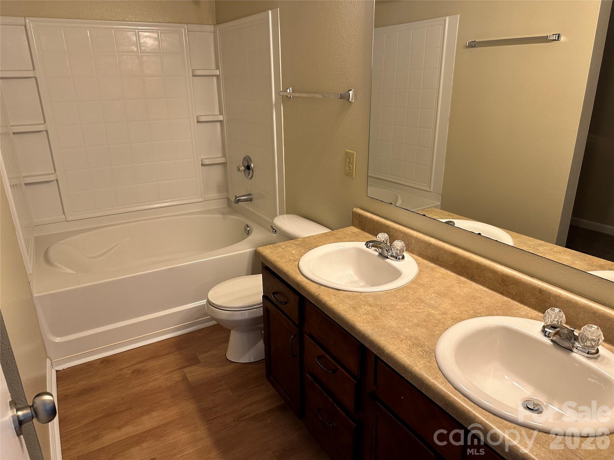 3042 Meadow Knoll Drive Charlotte NC 28269