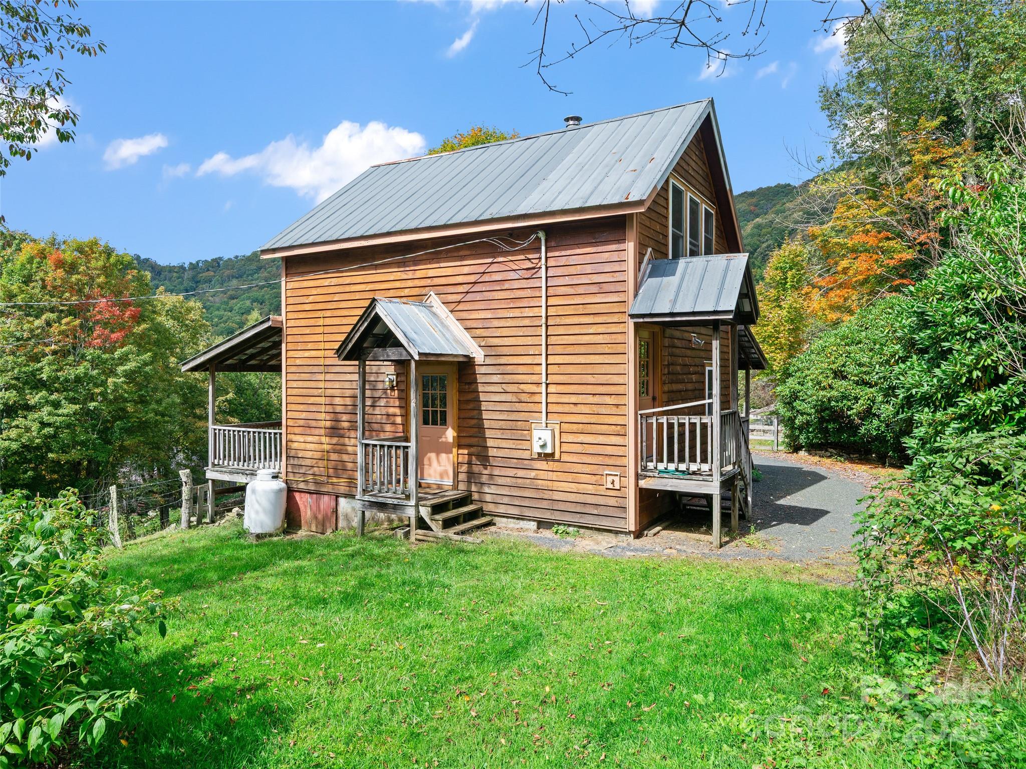 1992 Green Creek Road Bakersville NC 28705