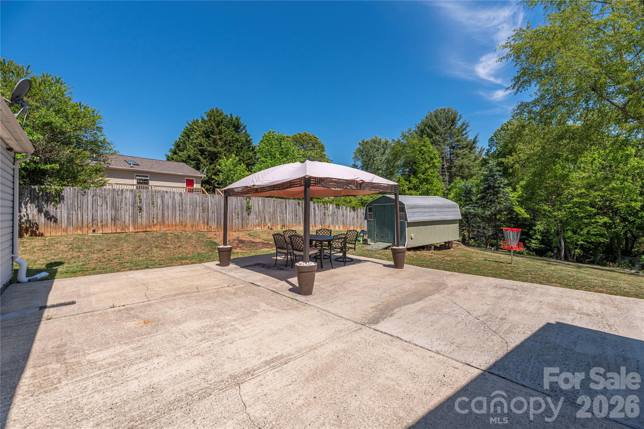 20 Lionel Place Asheville NC 28806