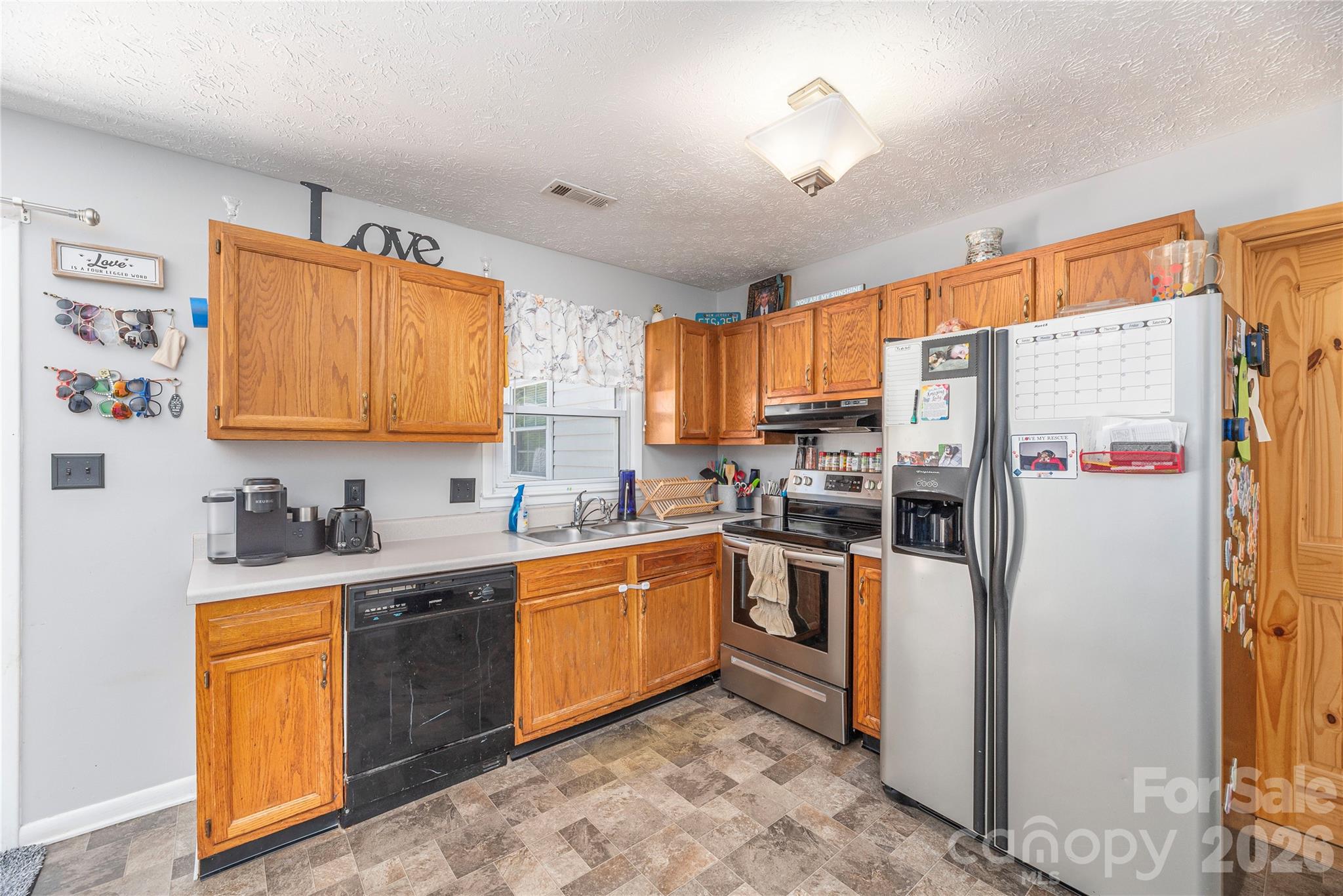 20 Lionel Place Asheville NC 28806
