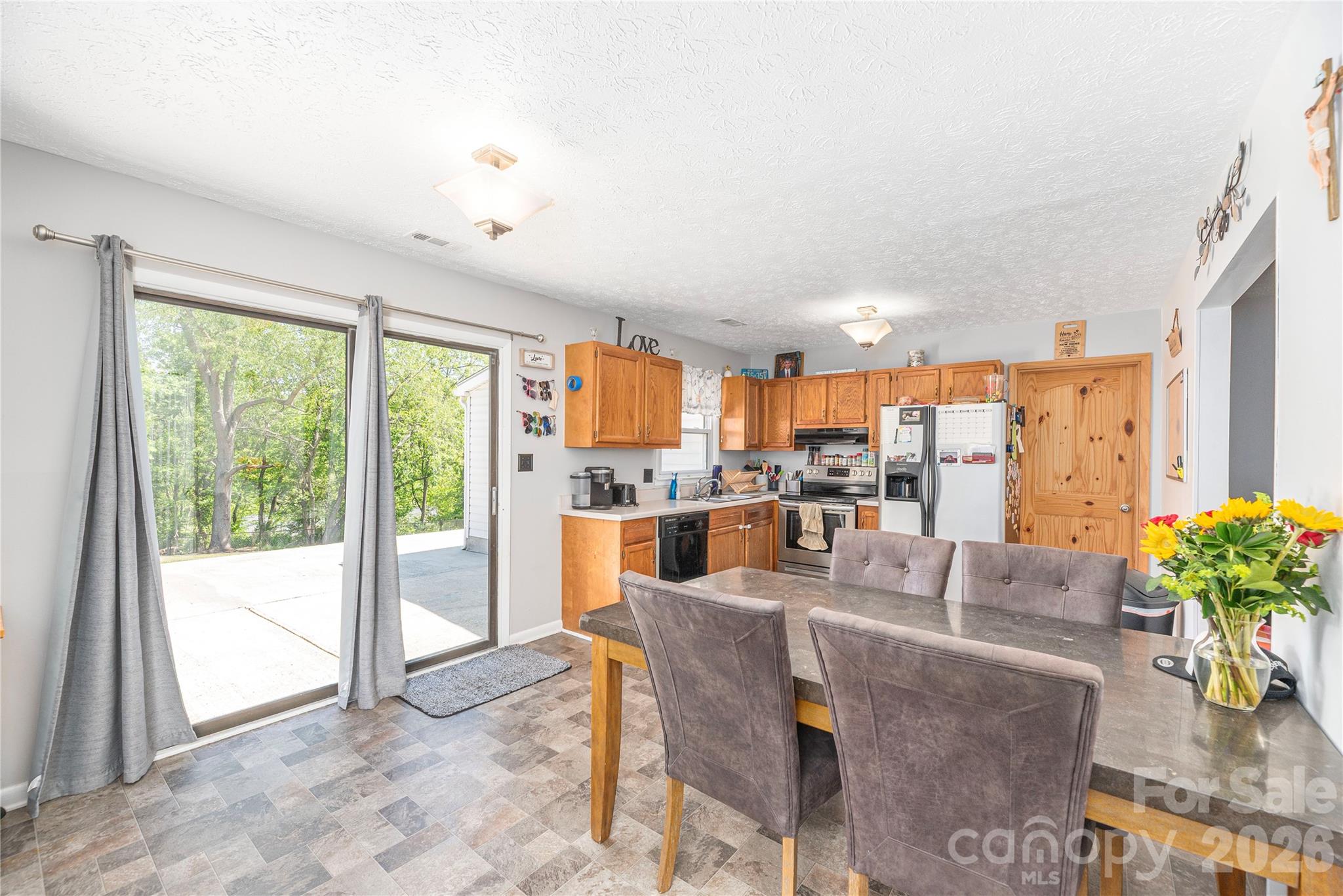 20 Lionel Place Asheville NC 28806