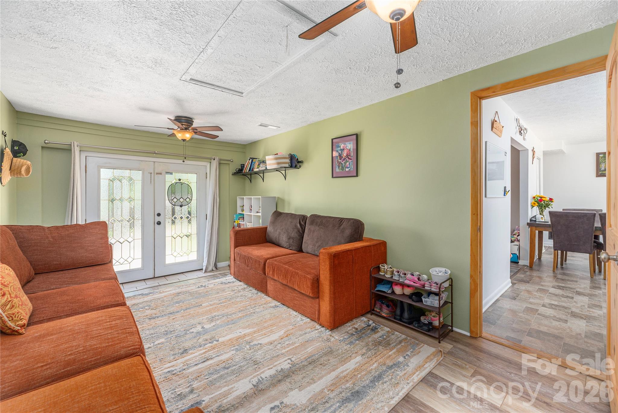 20 Lionel Place Asheville NC 28806