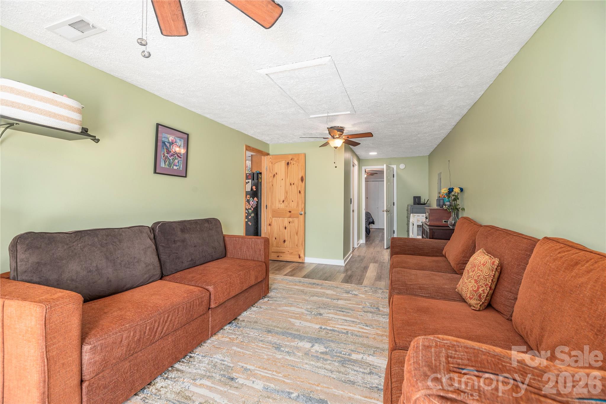 20 Lionel Place Asheville NC 28806