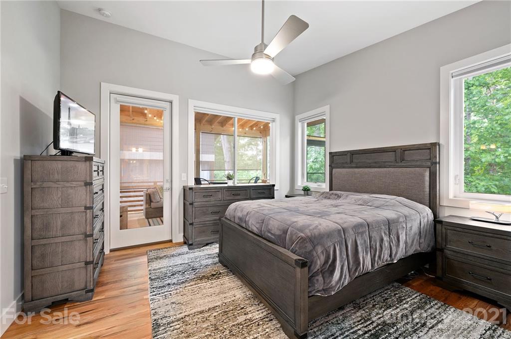 19 Mauricet Lane Asheville NC 28806
