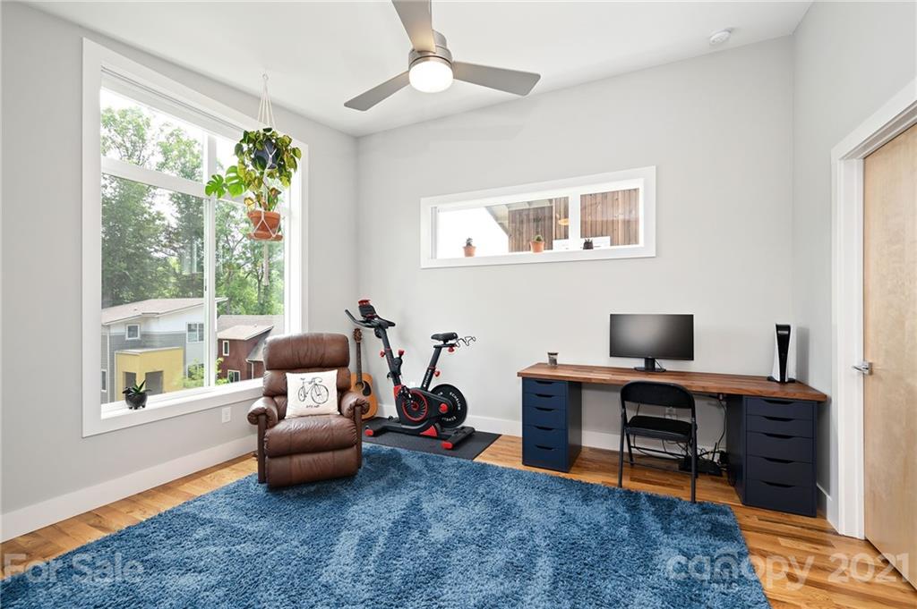 19 Mauricet Lane Asheville NC 28806