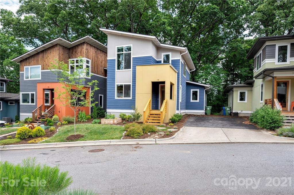 19 Mauricet Lane Asheville NC 28806