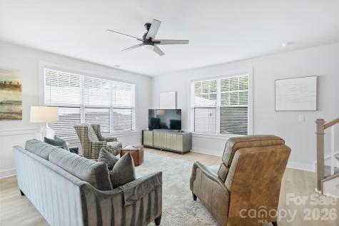 1517 Falcon Street Charlotte NC 28211