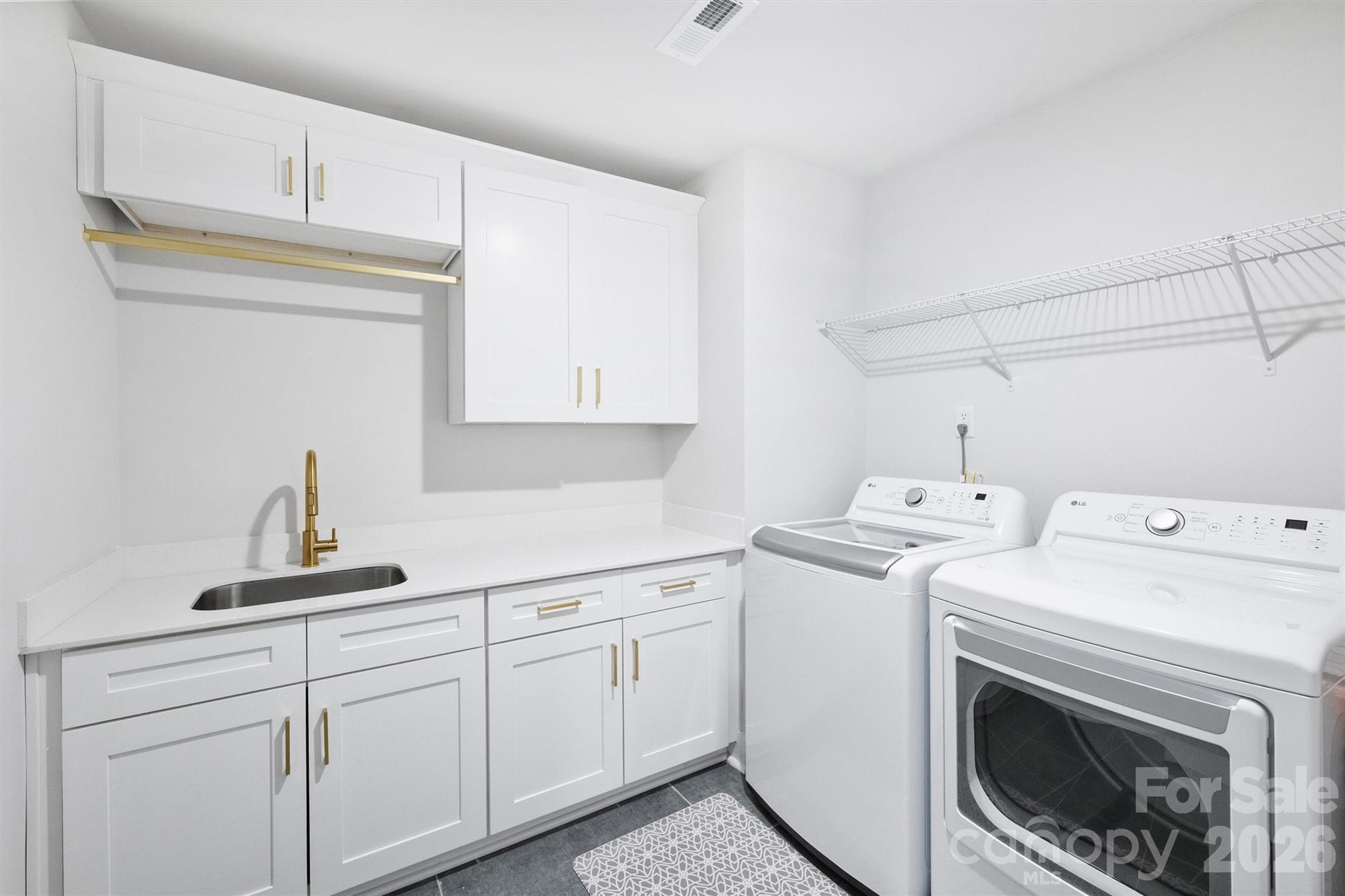 1517 Falcon Street Charlotte NC 28211
