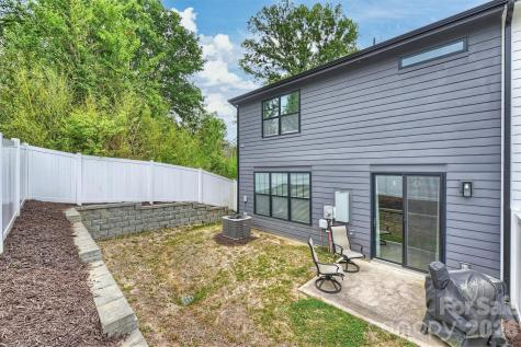 1517 Falcon Street Charlotte NC 28211