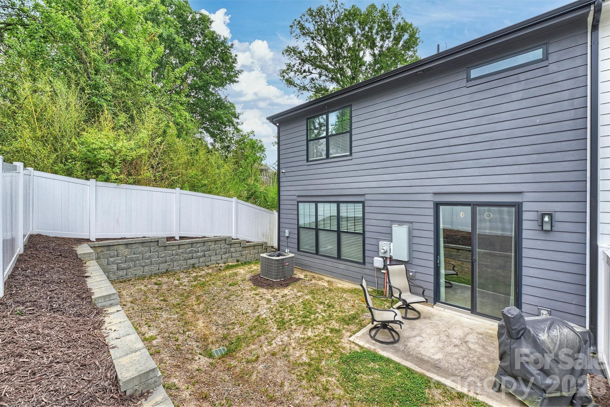 1517 Falcon Street Charlotte NC 28211