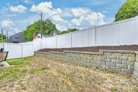 1517 Falcon Street Charlotte NC 28211