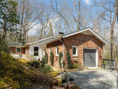 54 Bear Rock Loop Road Hendersonville NC 28739