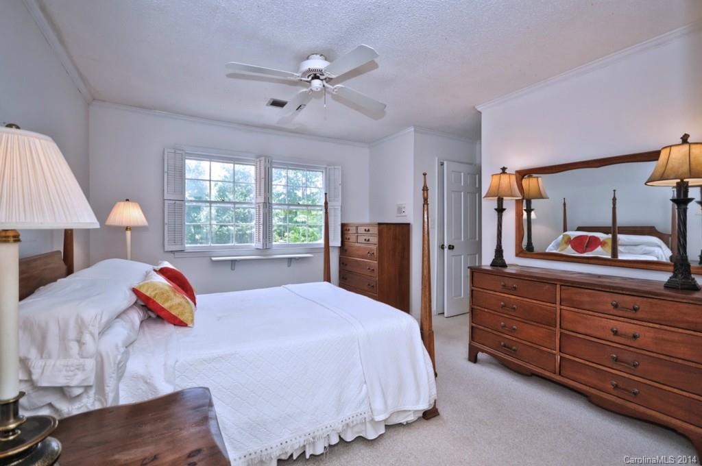 4326 Silo Lane Charlotte NC 28226