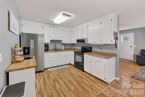 1704 Williams Circle Lancaster SC 29720