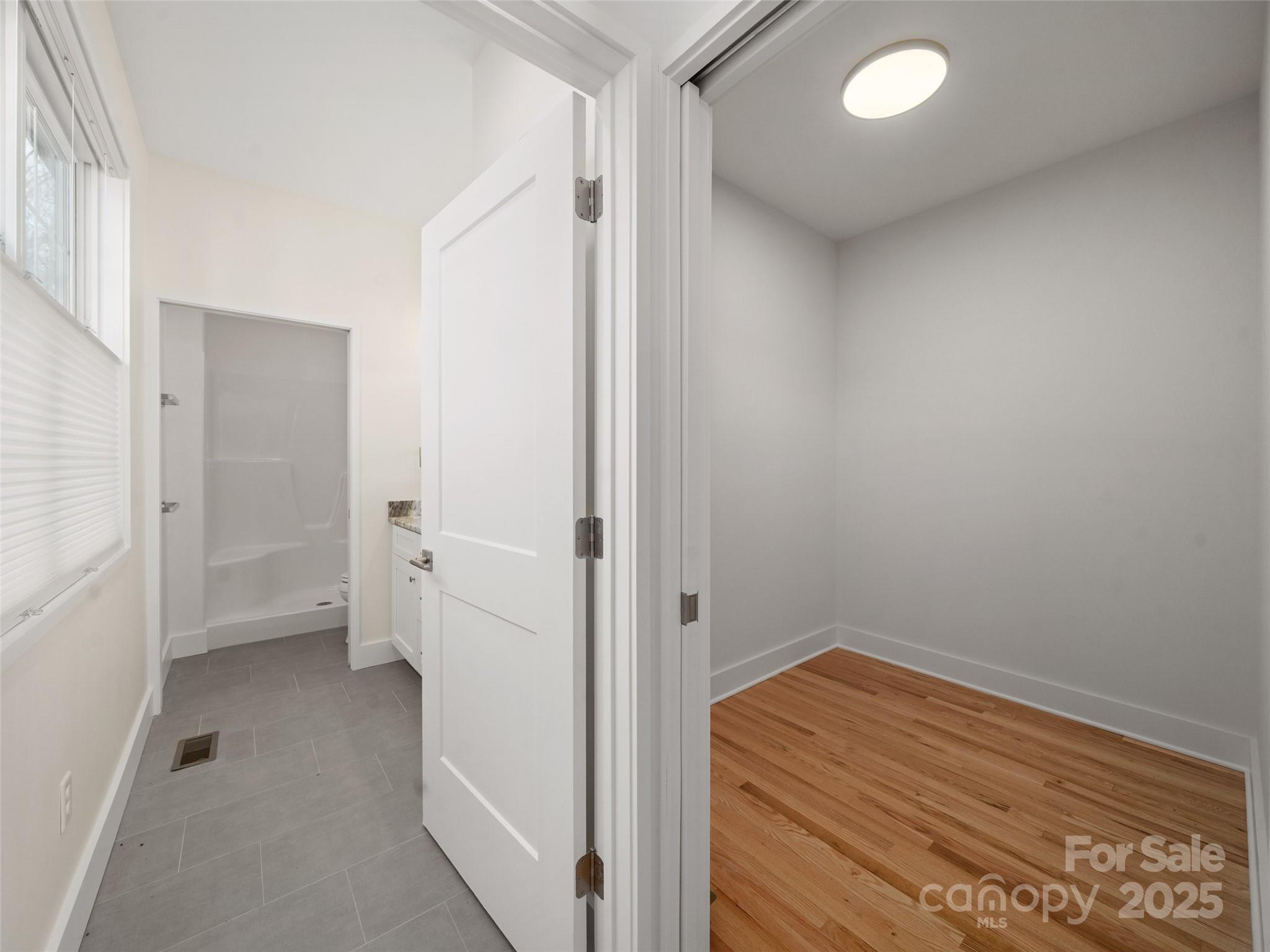 55 Skyvue Court Saluda NC 28773