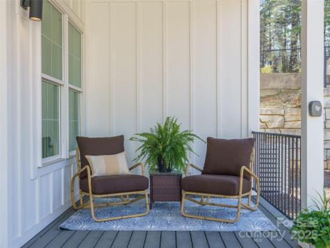 55 Skyvue Court Saluda NC 28773