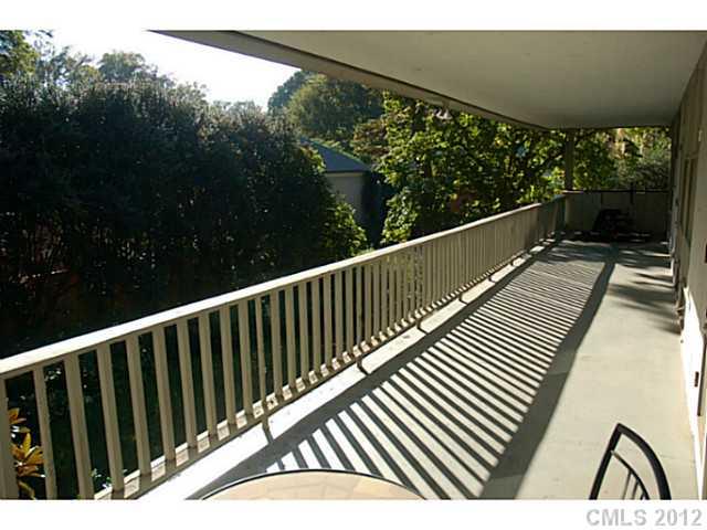 636 Llewellyn Place Charlotte NC 28207