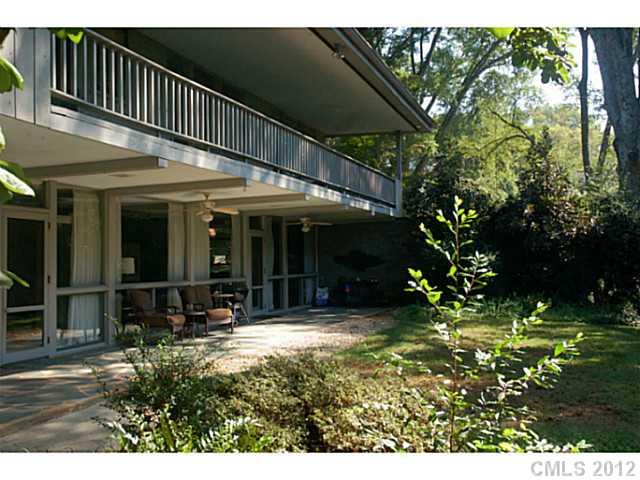 636 Llewellyn Place Charlotte NC 28207