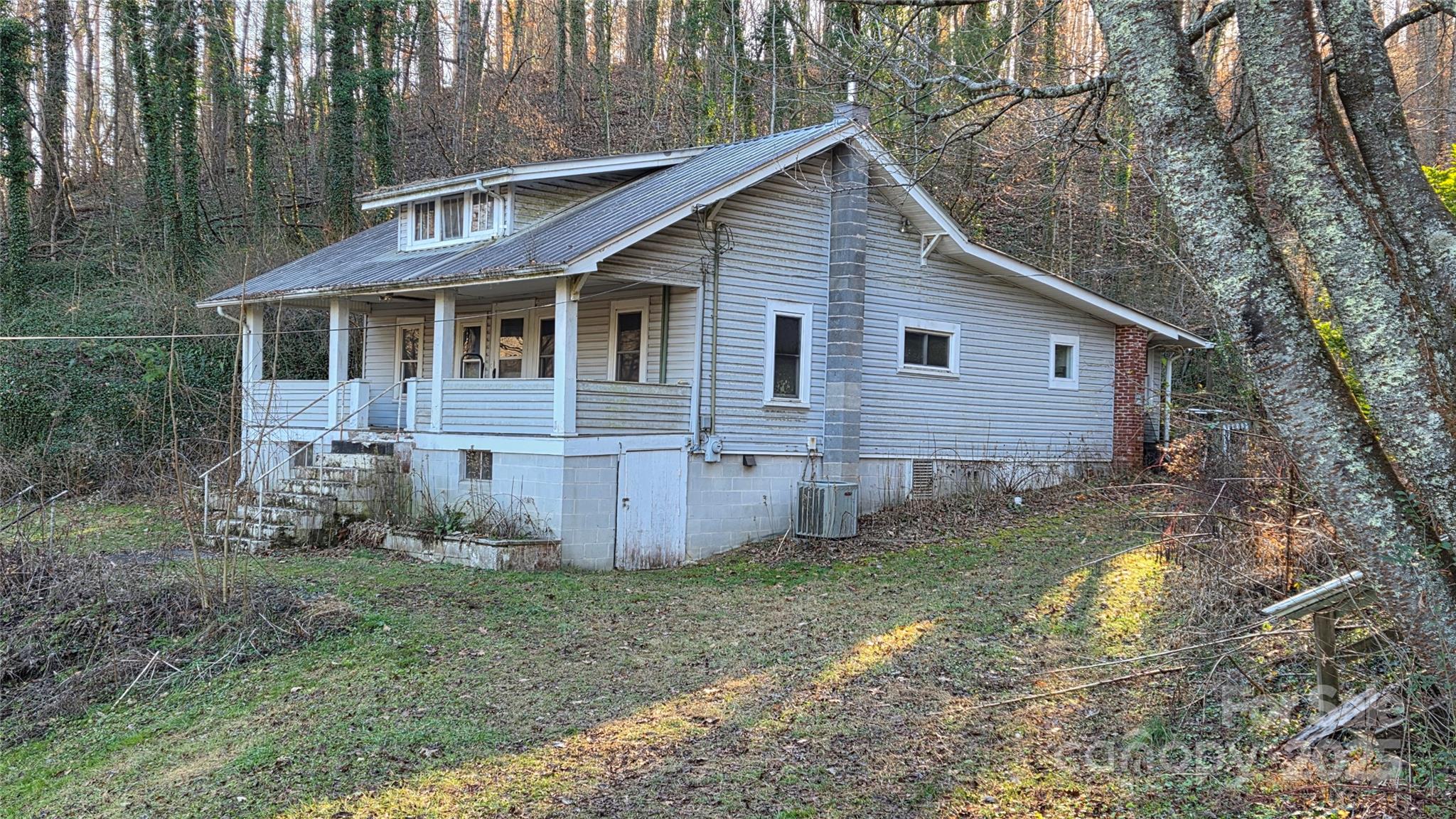 39 Henry Road Sylva NC 28779