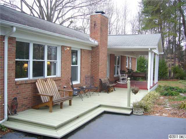 1716 Balfour Lane Charlotte NC 28216