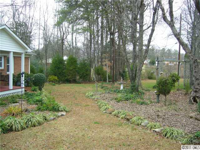 1716 Balfour Lane Charlotte NC 28216