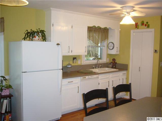 1716 Balfour Lane Charlotte NC 28216