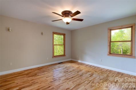 219 Sandalwood Drive Whittier NC 28789