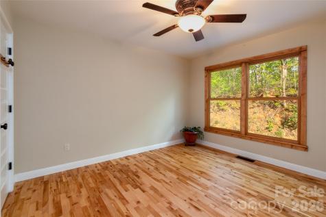 219 Sandalwood Drive Whittier NC 28789