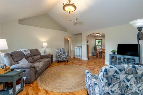 219 Sandalwood Drive Whittier NC 28789