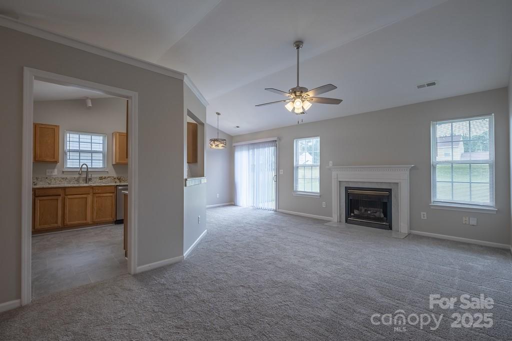 1919 Dietrich Lane Charlotte NC 28262