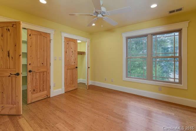 5 Williamette Circle Weaverville NC 28787