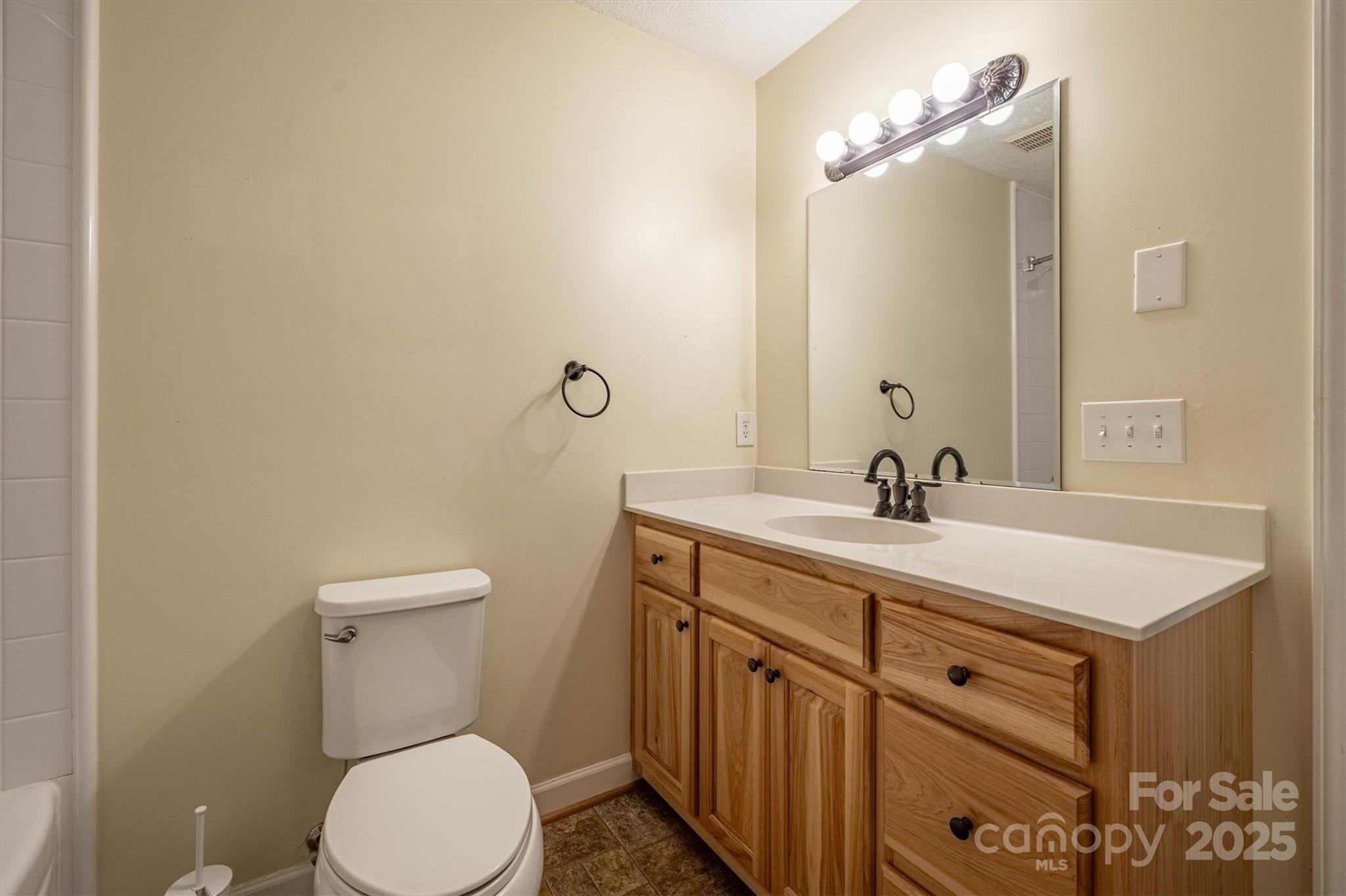 2196 Uphill Lane Lenoir NC 28645