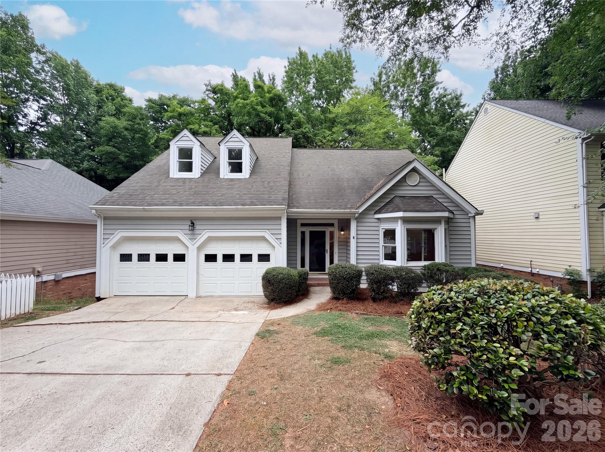5908 Bookbinders Lane Charlotte NC 28270