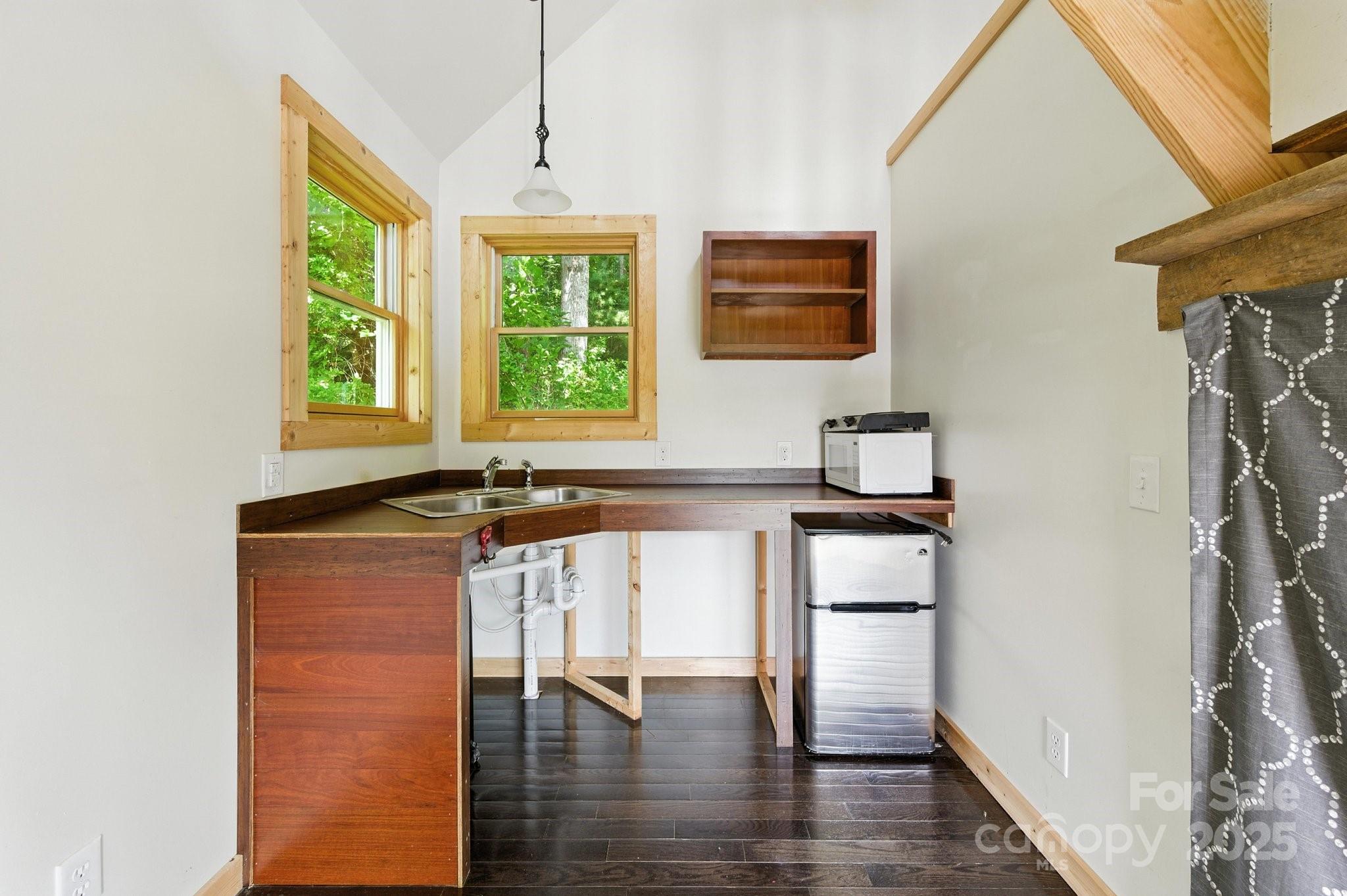 109 Azalea Avenue Swannanoa NC 28778