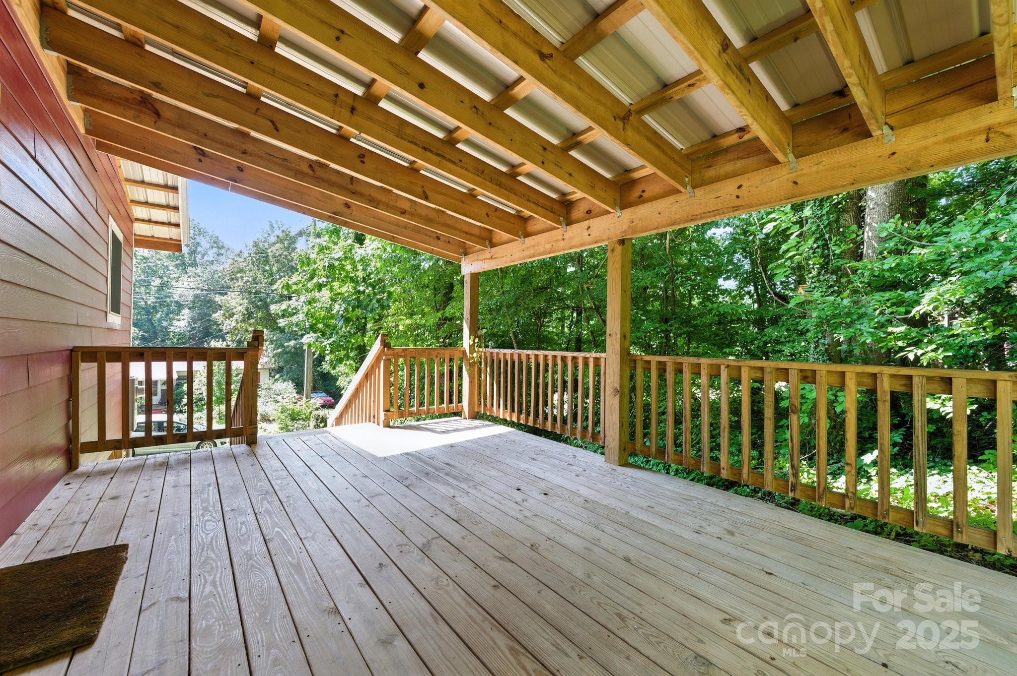 109 Azalea Avenue Swannanoa NC 28778