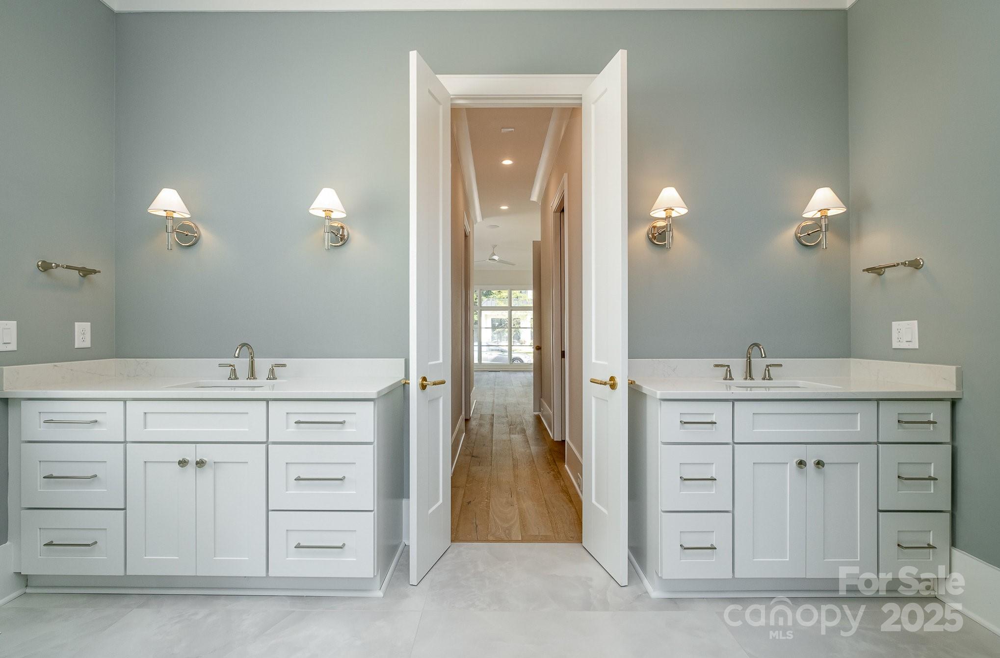 2926 Sharon View Road Charlotte NC 28210