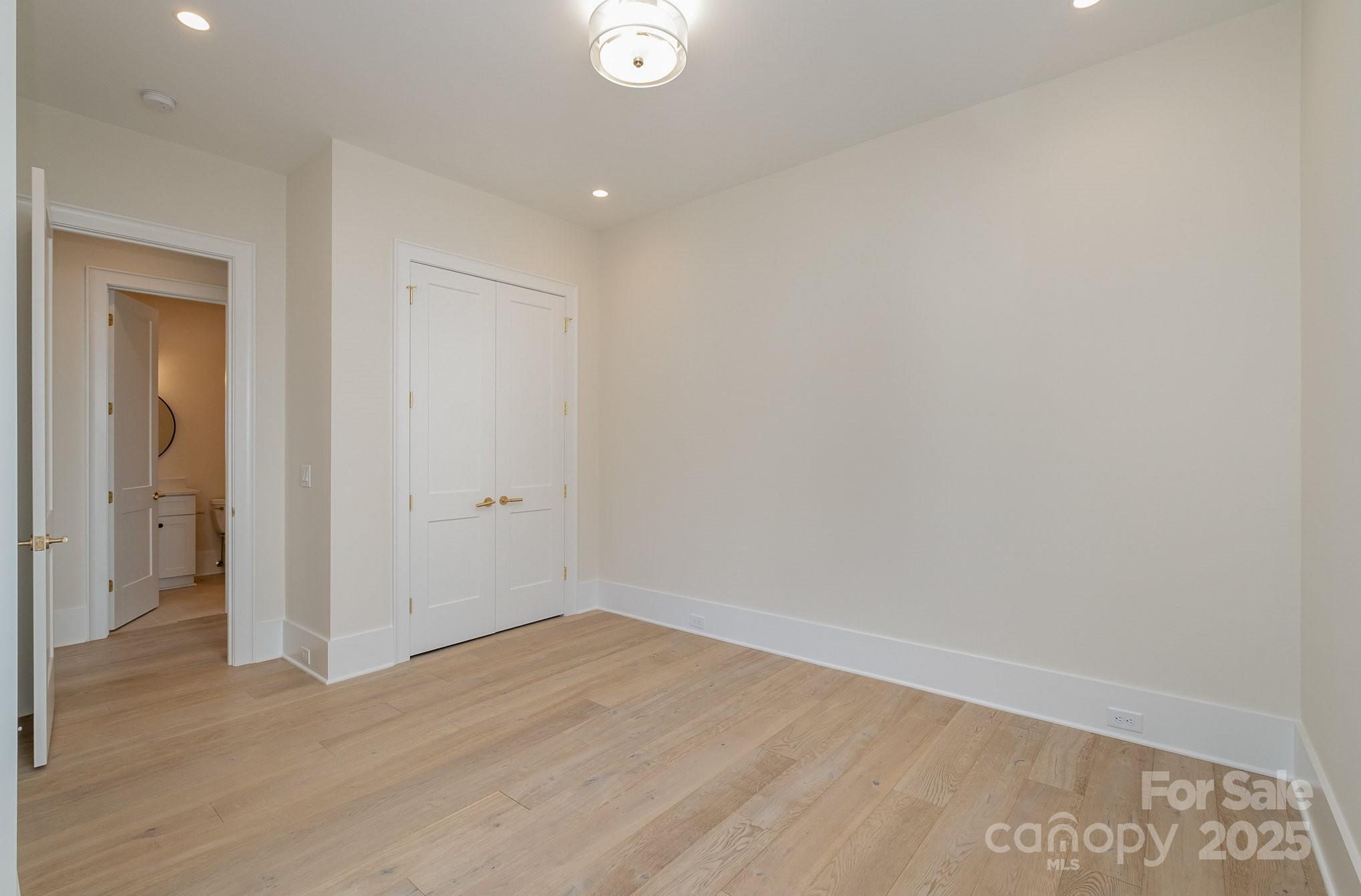 2926 Sharon View Road Charlotte NC 28210