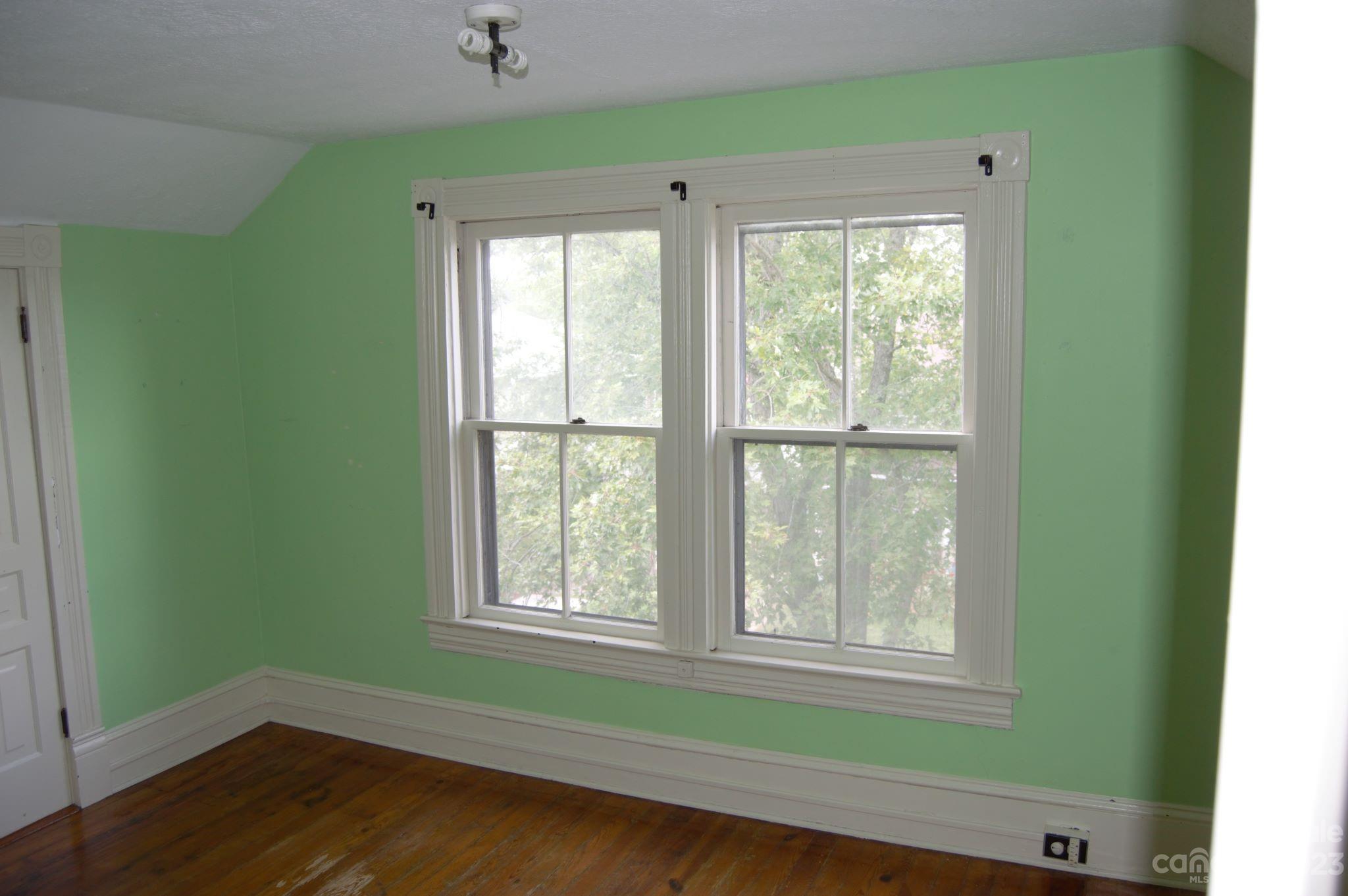 34 Fulton Street Asheville NC 28801