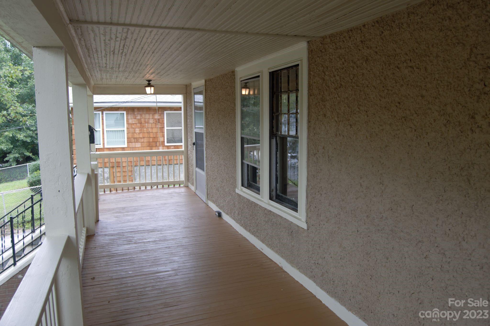 34 Fulton Street Asheville NC 28801