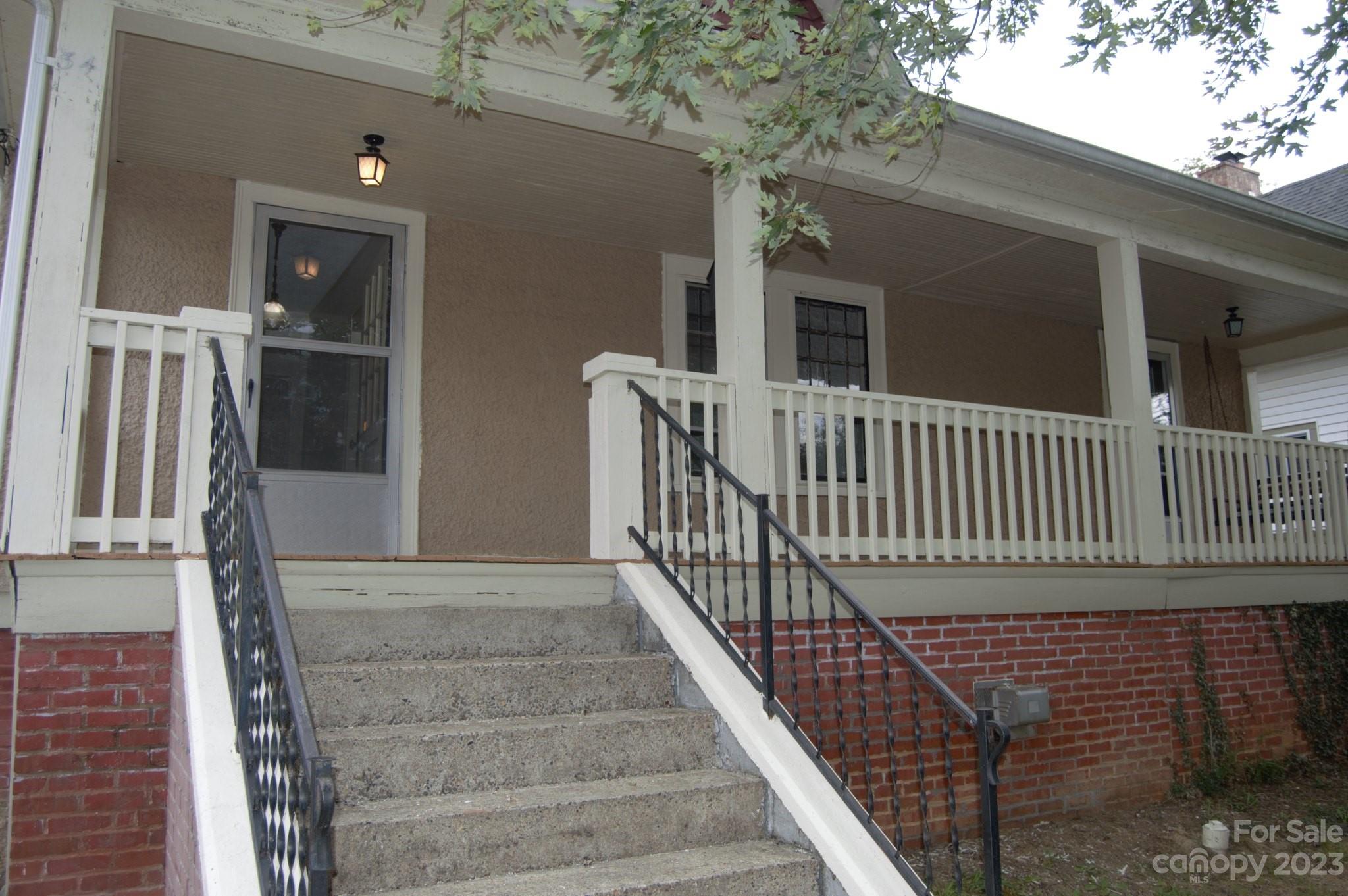 34 Fulton Street Asheville NC 28801