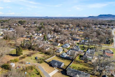 810 4th Street Kings Mountain NC 28086